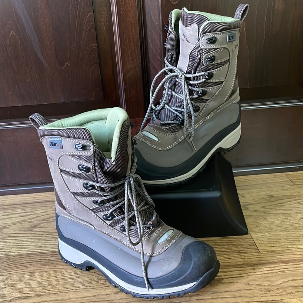 L.L.Bean 2.5 waterproof 600 gram hiking boot W8